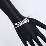 Load image into Gallery viewer, Silver Kadha Bracelet with Elegant Pearl Stud Accents