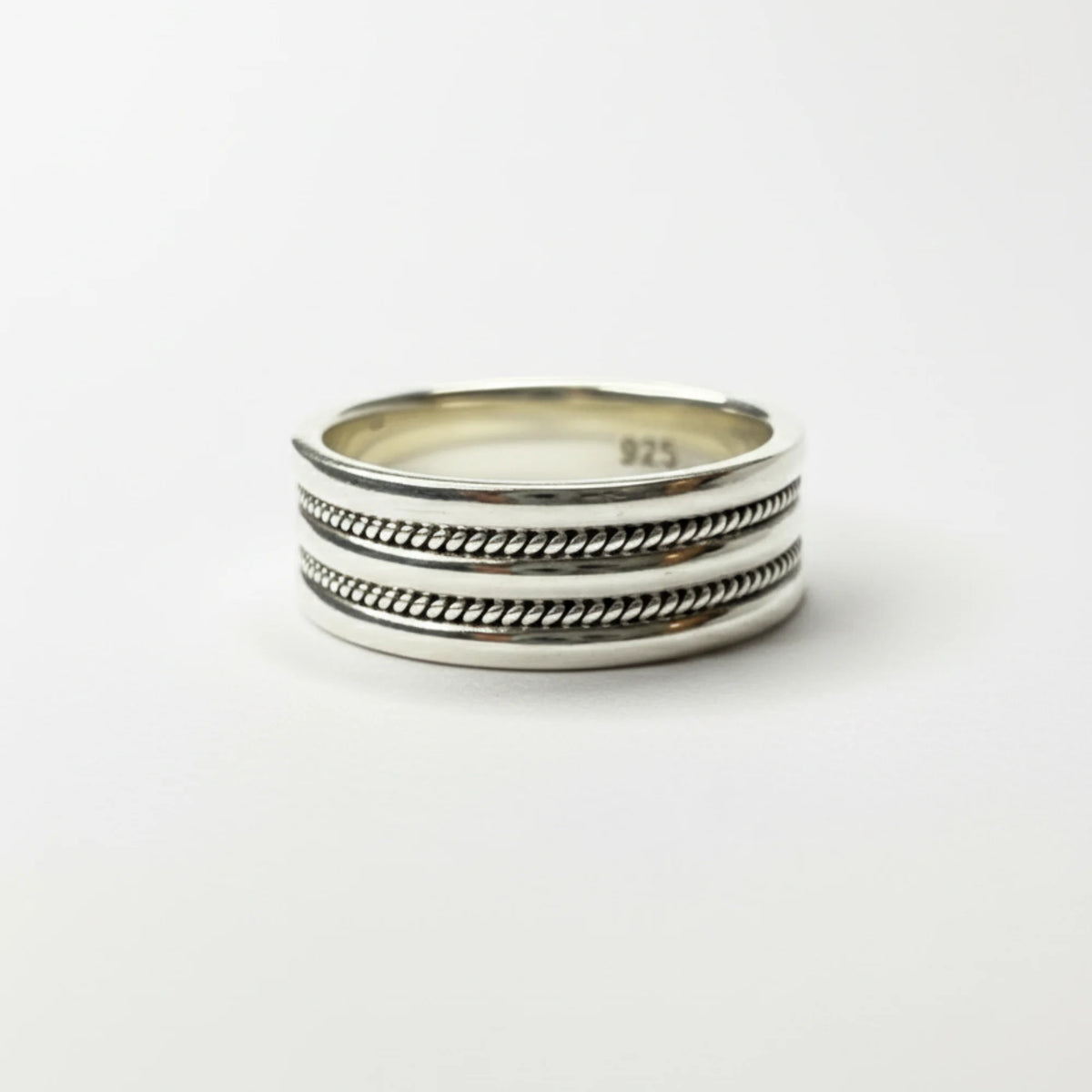 Classic groove silver men’s ring