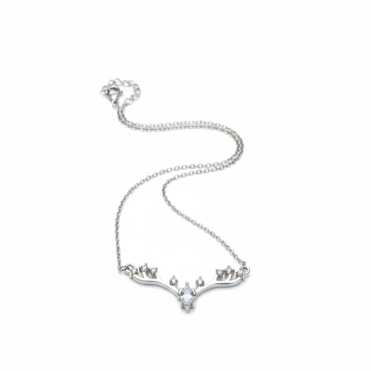 Sparkling bloom silver pendant necklace
