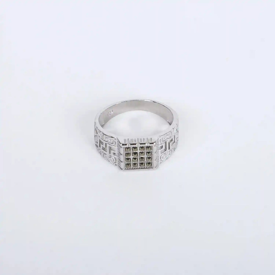 Men's Vintage Silver Ring with Geometric & Tribal Detailing