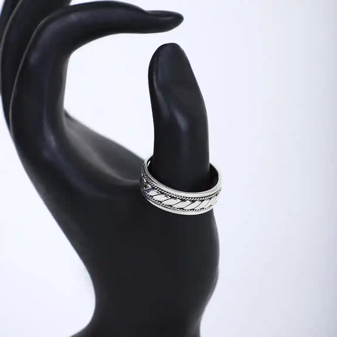Men's Silver Braided Spinner Ring – Bold & Timeless Design