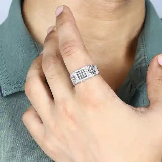 Men's Vintage Silver Ring with Geometric & Tribal Detailing