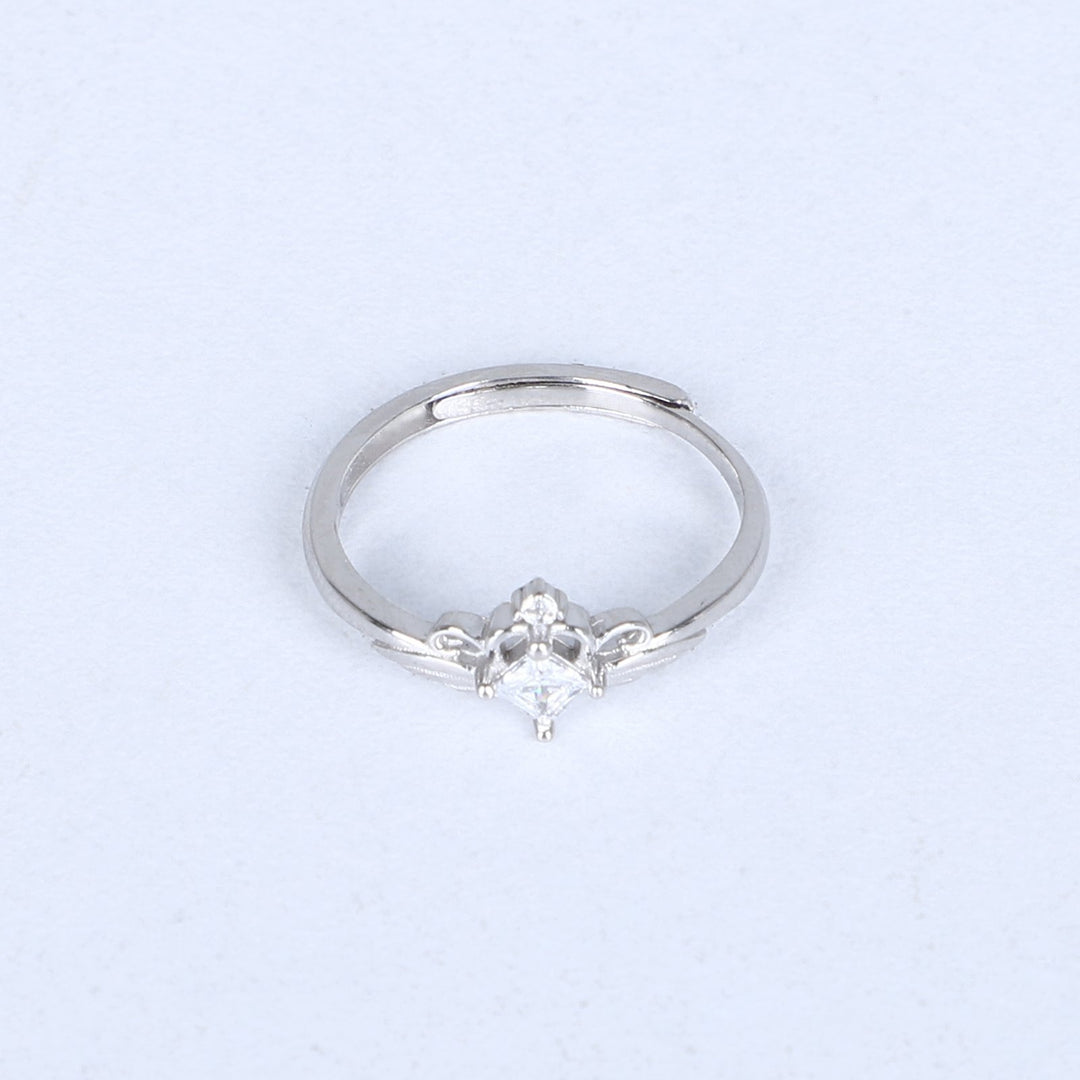 Women's Elegant Silver Tiara-Inspired Ring with Princess-Cut Cubic Zirconia