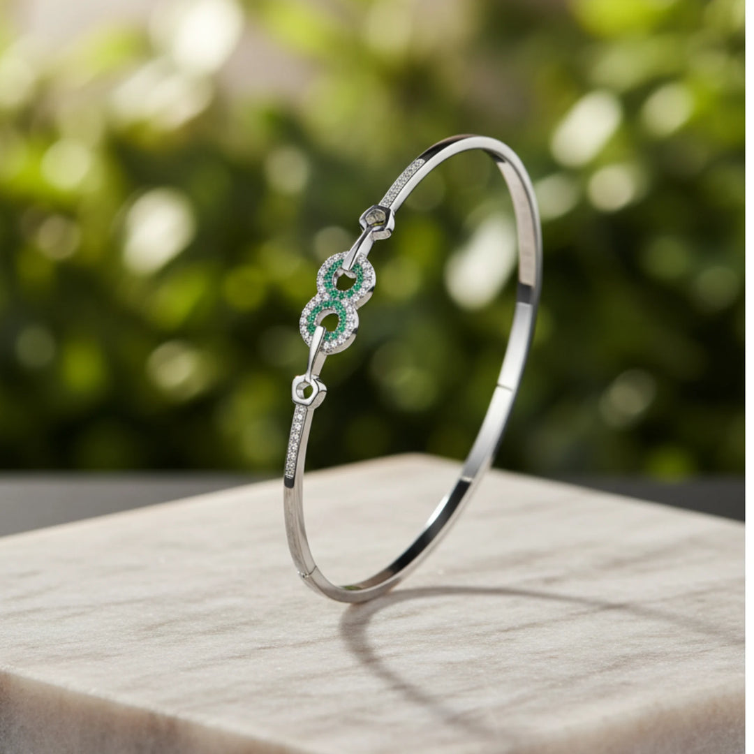 Emerald Glow Silver Green Stone Bracelet