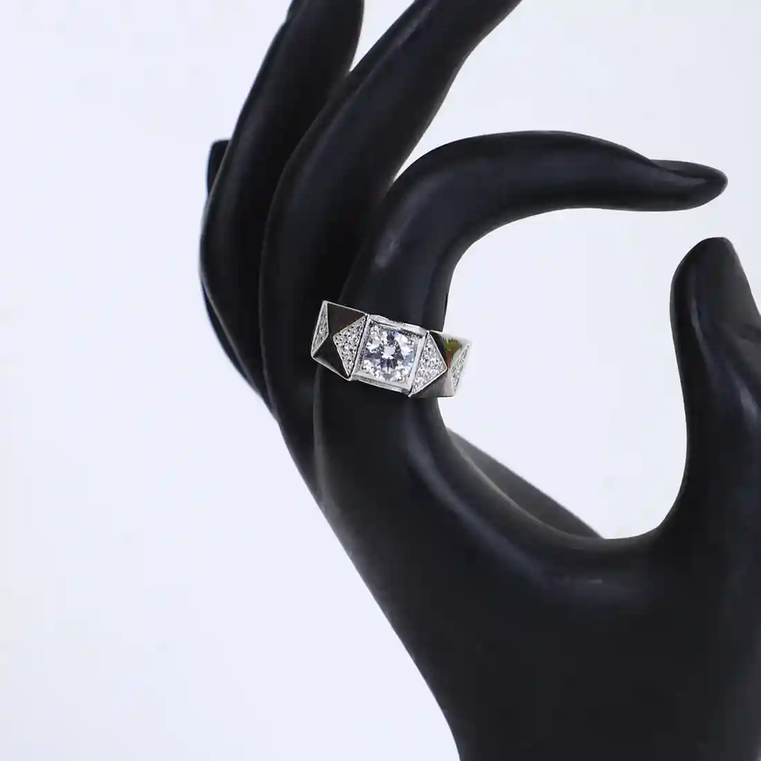 Men's Luxury Silver Ring with Geometric Detailing & Brilliant Center Stone - Image 3