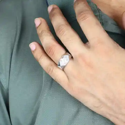 Men's Luxury Silver Ring with Geometric Detailing & Brilliant Center Stone - Image 4